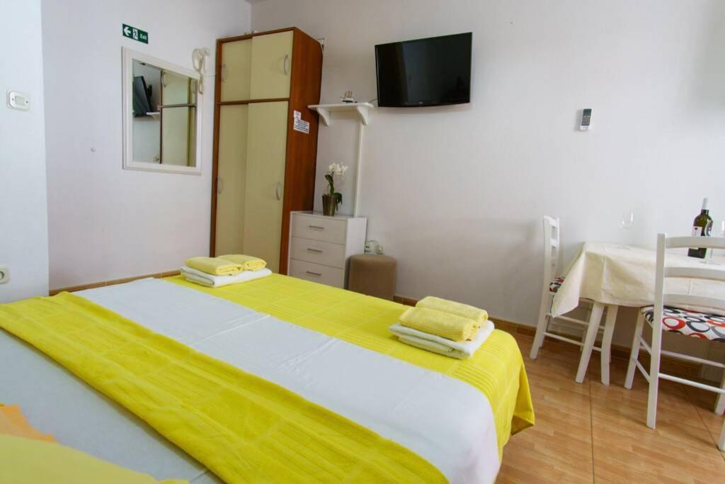 Lovely Studio Apartment For 2 Free Private Parking Μακάρσκα Εξωτερικό φωτογραφία